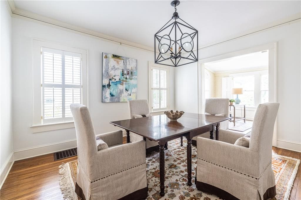 5 bedroom, 5 bathroom, 3,579 sq ft single family residence under contract at 1903 Ridgewood Drive, Atlanta, GA 30307 — photo 3