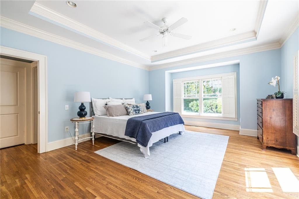 5 bedroom, 5 bathroom, 3,579 sq ft single family residence under contract at 1903 Ridgewood Drive, Atlanta, GA 30307 — photo 6