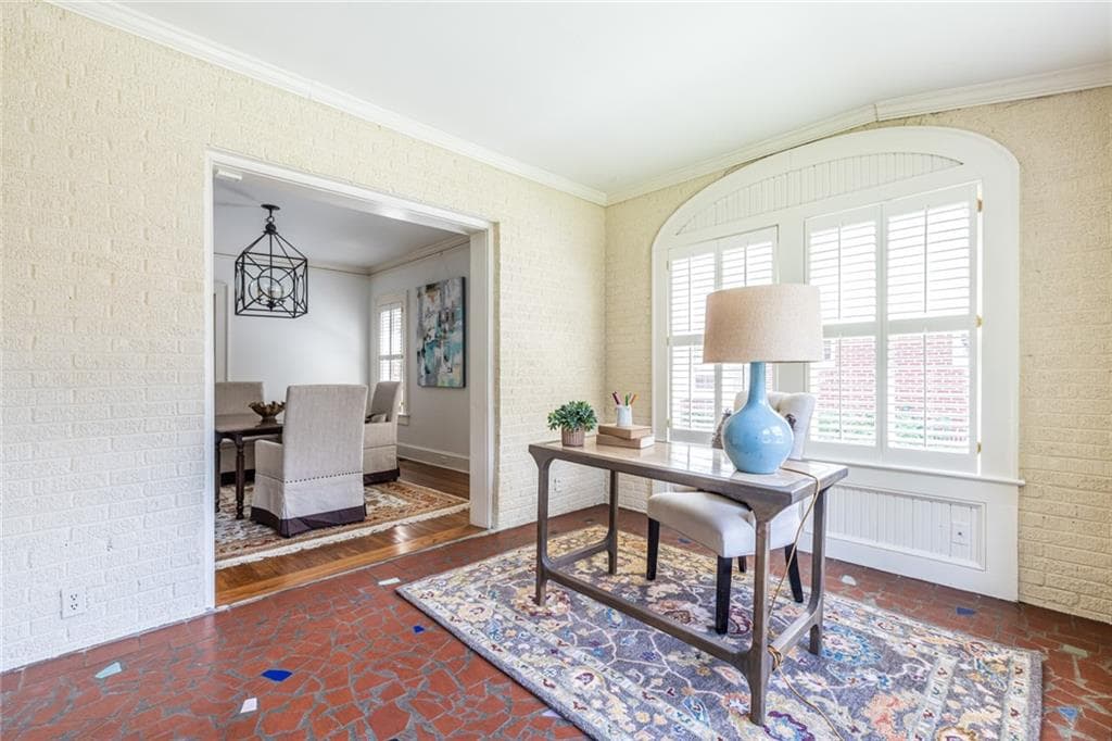 5 bedroom, 5 bathroom, 3,579 sq ft single family residence under contract at 1903 Ridgewood Drive, Atlanta, GA 30307 — photo 9