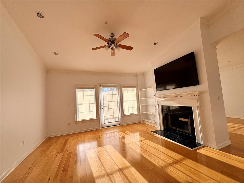 2 bedroom, 3 bathroom, 1,740 sq ft condominium for rent at 3275 Lenox Road 412, Atlanta, GA 30324 for $2,900 a month — photo 4