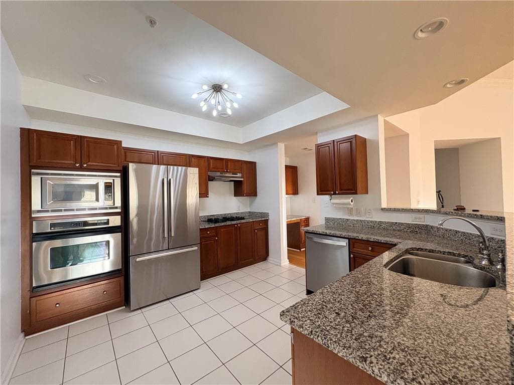 2 bedroom, 3 bathroom, 1,740 sq ft condominium for rent at 3275 Lenox Road 412, Atlanta, GA 30324 for $2,900 a month — photo 7