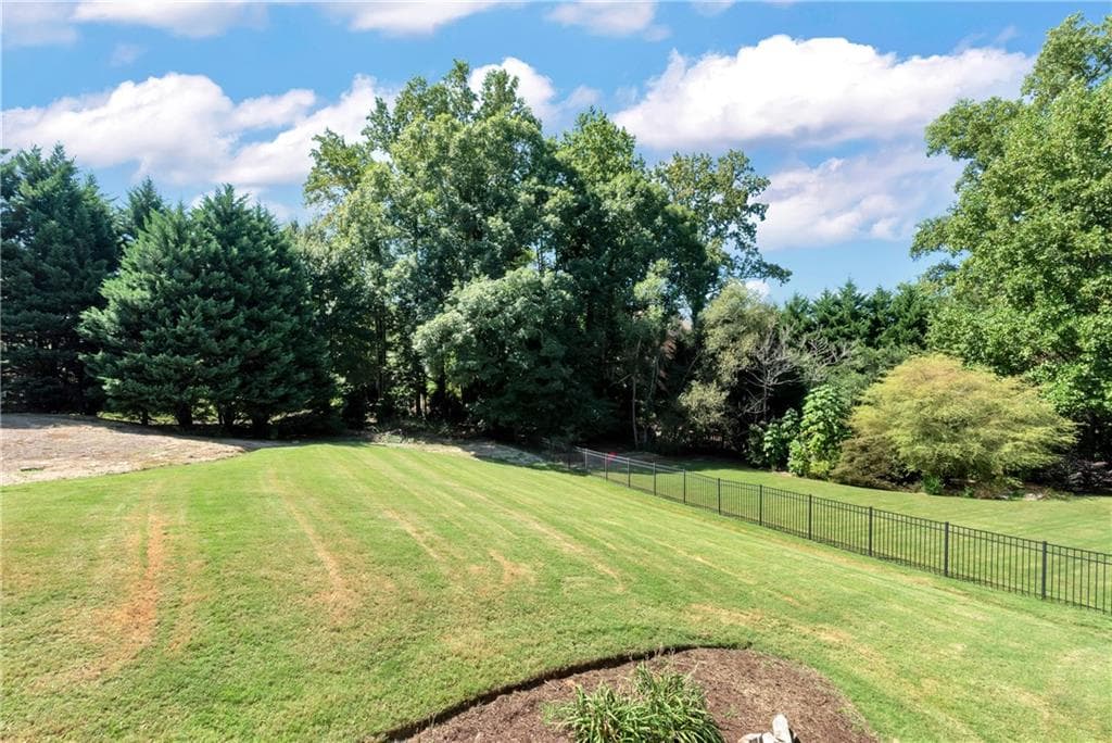 7 bedroom, 7 bathroom, 4,345 sq ft single family residence for sale at 2559 Sagebrush Trail, Buford, GA 30519 — photo 8