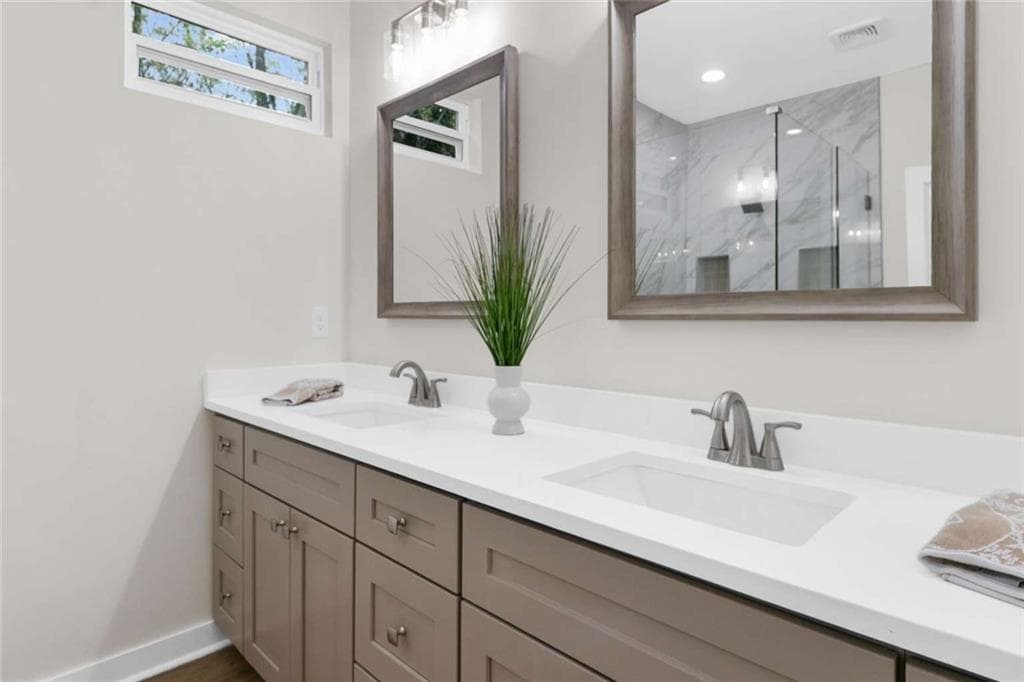4 bedroom, 3 bathroom, 2,300 sq ft single family residence for sale at 2911 Pine Valley Circle, Atlanta, GA 30344 — photo 6
