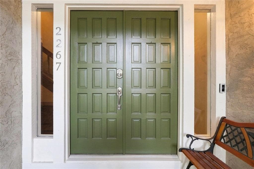 4 bedroom, 4 bathroom, 4,226 sq ft single family residence for sale at 2267 Belle Vista Court, Marietta, GA 30062 — photo 4