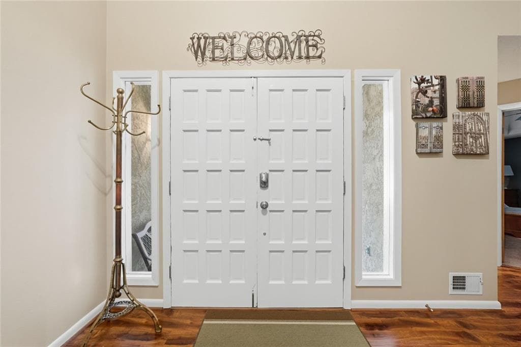 4 bedroom, 4 bathroom, 4,226 sq ft single family residence for sale at 2267 Belle Vista Court, Marietta, GA 30062 — photo 6