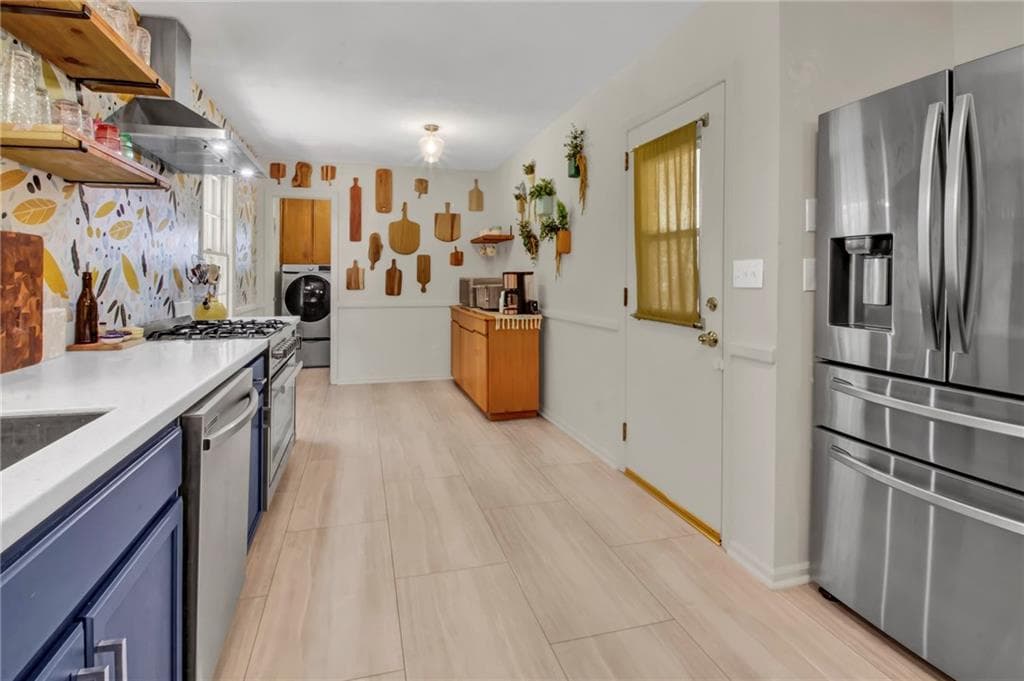 4 bedroom, 3 bathroom, 3,078 sq ft single family residence under contract at 4577 N Peachtree Road, Dunwoody, GA 30338 — photo 8