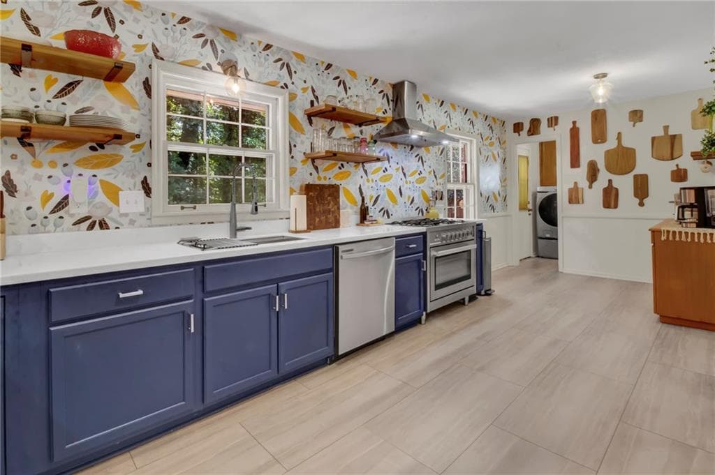 4 bedroom, 3 bathroom, 3,078 sq ft single family residence under contract at 4577 N Peachtree Road, Dunwoody, GA 30338 — photo 9