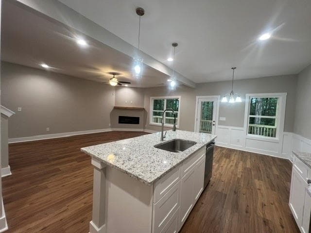 3 bedroom, 3 bathroom, 1,894 sq ft single family residence for sale at 296 Stonington Drive, Mount Airy, GA 30563 — photo 9