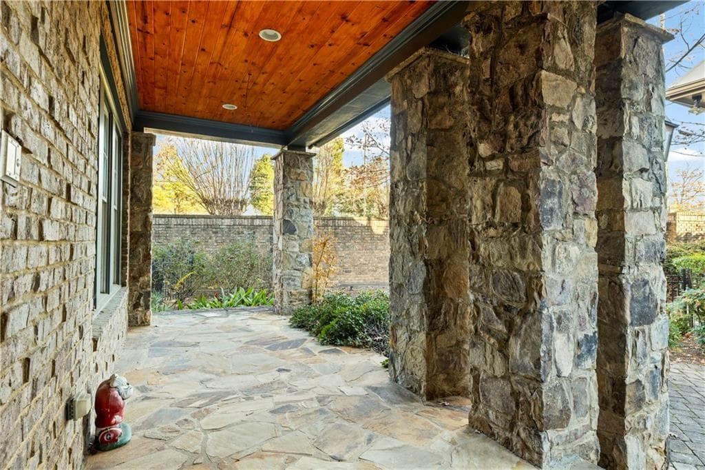 5 bedroom, 6 bathroom, 6,032 sq ft single family residence for rent at 2125 Cooper Lake Drive, Smyrna, GA 30080 for $7,500 a month — photo 6