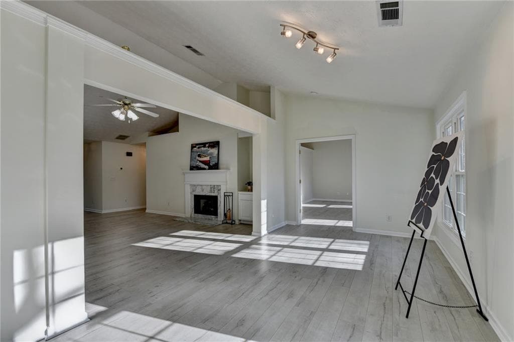 3 bedroom, 2 bathroom, 1,971 sq ft single family residence for sale at 1725 Patrick Mill Place, Buford, GA 30518 — photo 9