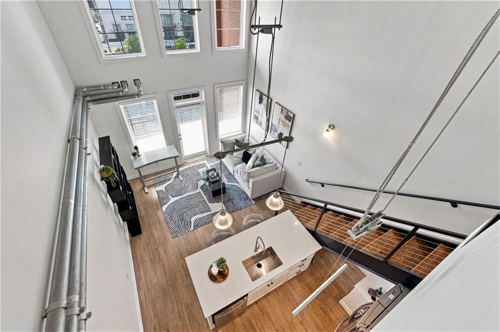 2 bedroom, 2 bathroom, 1,094 sq ft condominium for sale at 260 18th Street 10304, Atlanta, GA 30363 — photo 5