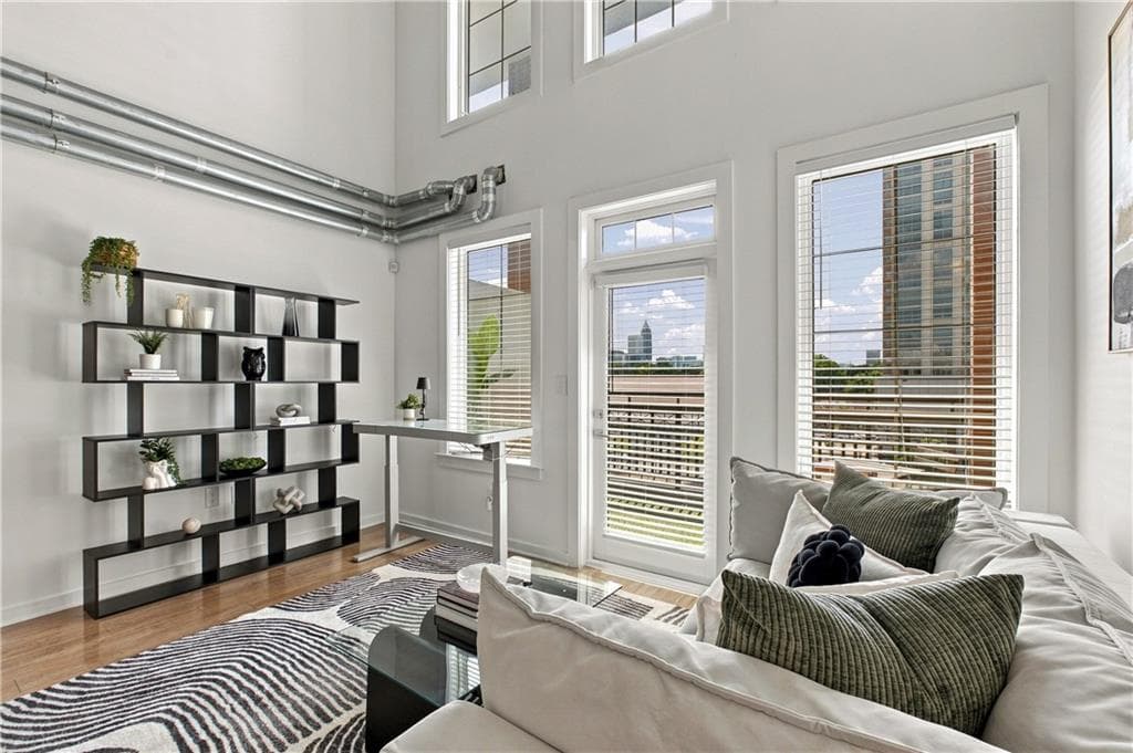 2 bedroom, 2 bathroom, 1,094 sq ft condominium for sale at 260 18th Street 10304, Atlanta, GA 30363 — photo 9