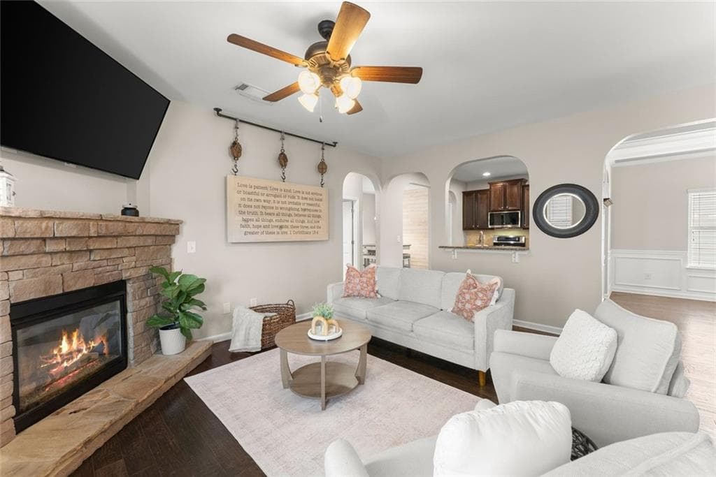 5 bedroom, 4 bathroom, 3,710 sq ft single family residence for sale at 5815 Crest Oak Way, Cumming, GA 30028 — photo 10