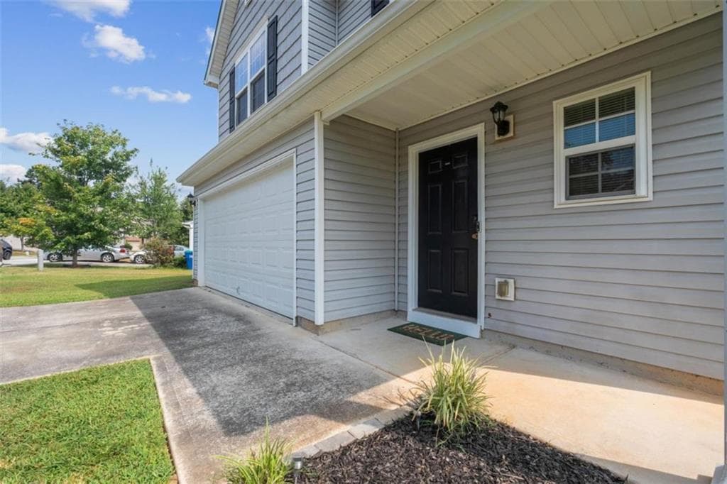 3 bedroom, 3 bathroom, 2,110 sq ft single family residence under contract at 2859 S Hills, Riverdale, GA 30296 — photo 5