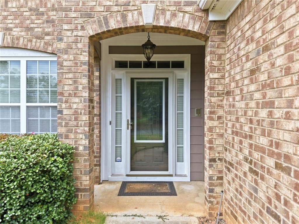 4 bedroom, 3 bathroom, 3,274 sq ft single family residence for rent at 2196 Kingswood Drive, Morrow, GA 30260 for $2,350 a month — photo 5