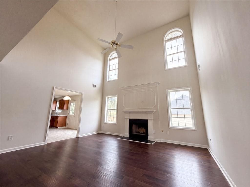 5 bedroom, 3 bathroom, 4,509 sq ft single family residence for sale at 910 Paper Creek Drive, Lawrenceville, GA 30046 — photo 3