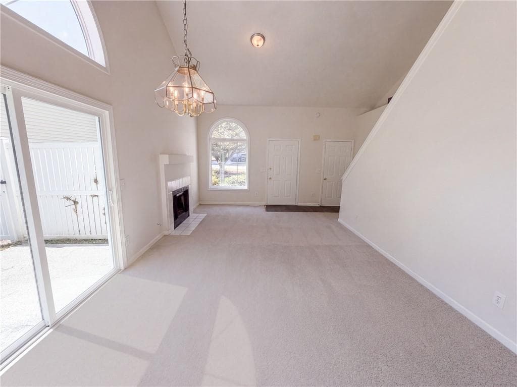 3 bedroom, 2 bathroom, 1,115 sq ft single family residence for sale at 1337 Parkside Club Drive, Lawrenceville, GA 30044 — photo 3