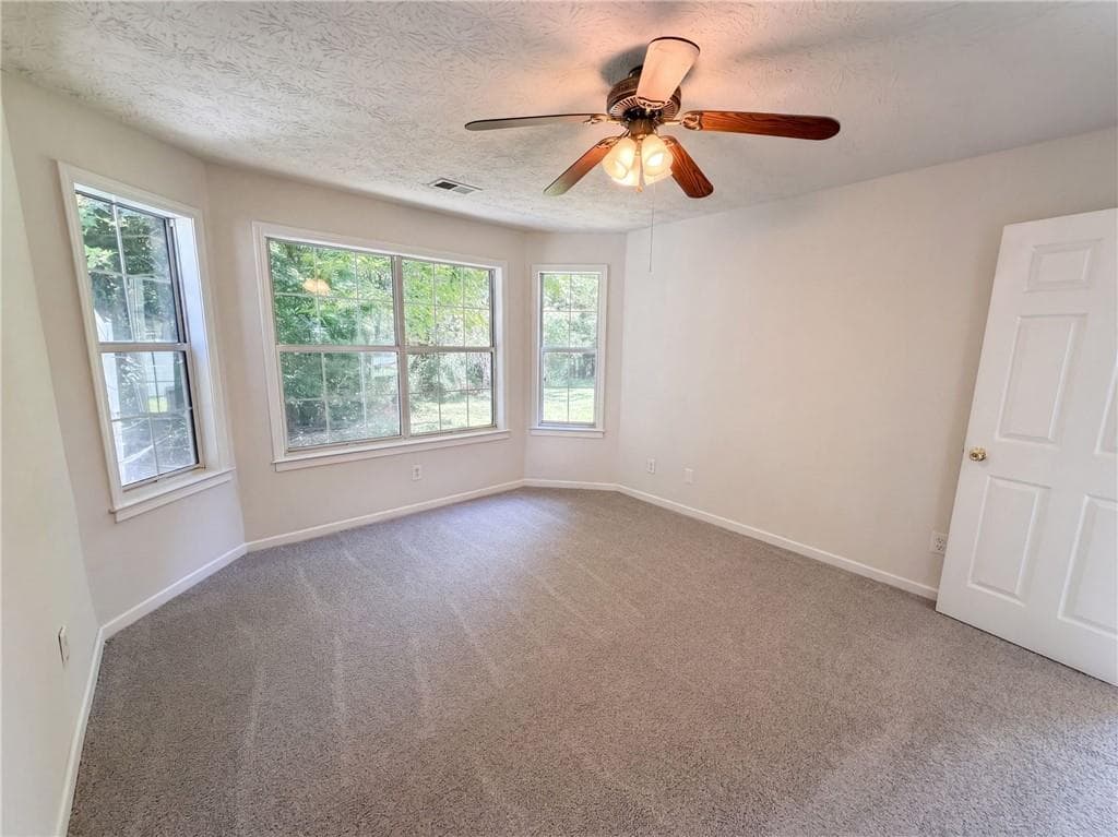 3 bedroom, 2 bathroom, 1,115 sq ft single family residence for sale at 1337 Parkside Club Drive, Lawrenceville, GA 30044 — photo 8