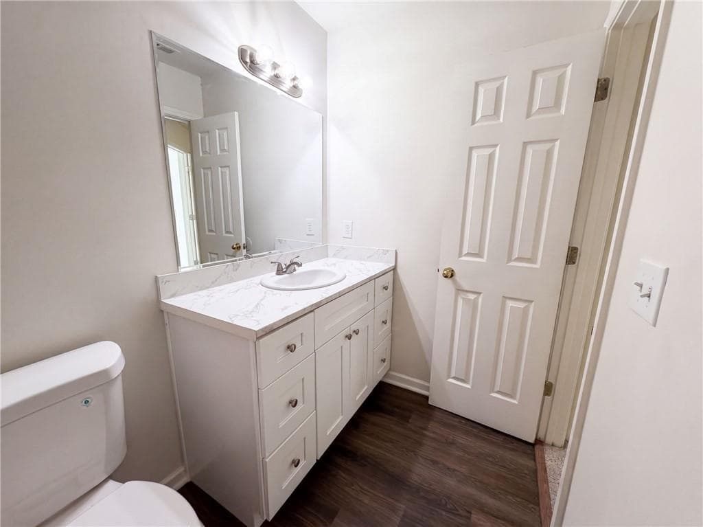 3 bedroom, 2 bathroom, 1,115 sq ft single family residence for sale at 1337 Parkside Club Drive, Lawrenceville, GA 30044 — photo 9