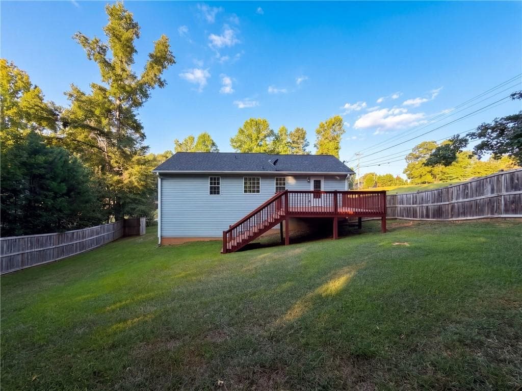 3 bedroom, 2 bathroom, 1,805 sq ft single family residence under contract at 100 Betty Lane, Carrollton, GA 30116 — photo 5