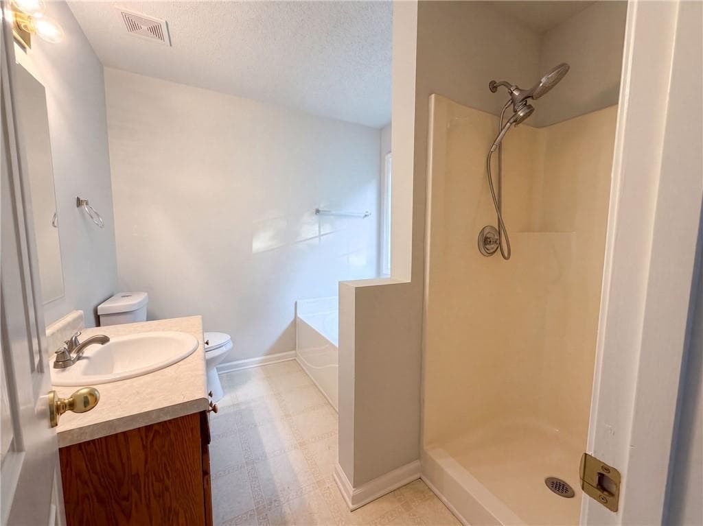 3 bedroom, 2 bathroom, 1,805 sq ft single family residence under contract at 100 Betty Lane, Carrollton, GA 30116 — photo 8