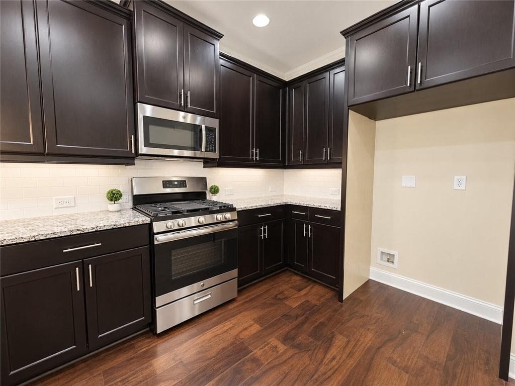 3 bedroom, 4 bathroom, 2,145 sq ft townhouse for sale at 2982 Hartford Mill Place, Duluth, GA 30097 — photo 4