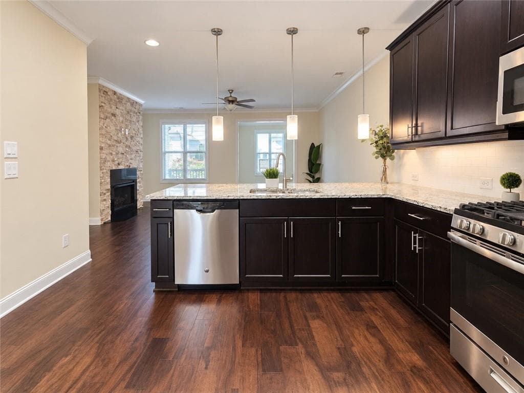 3 bedroom, 4 bathroom, 2,145 sq ft townhouse for sale at 2982 Hartford Mill Place, Duluth, GA 30097 — photo 5