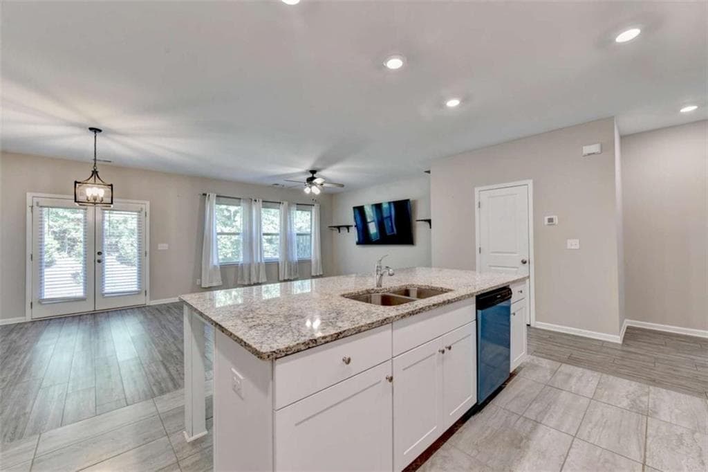 3 bedroom, 3 bathroom, 1,888 sq ft townhouse for sale at 1930 Lanier Harbor, Buford, GA 30518 — photo 9