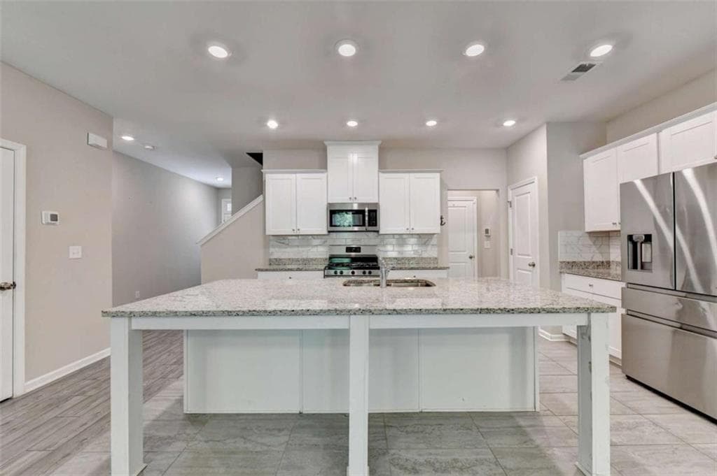 3 bedroom, 3 bathroom, 1,888 sq ft townhouse for sale at 1930 Lanier Harbor, Buford, GA 30518 — photo 10