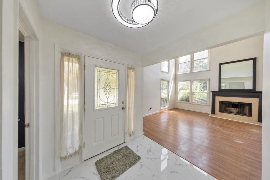 3 bedroom, 3 bathroom, 2,320 sq ft single family residence for sale at 4996 Terrace Green Trace, Stone Mountain, GA 30088 — photo 8