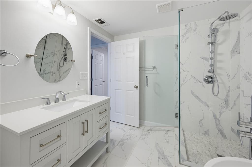5 bedroom, 5 bathroom, 4,511 sq ft single family residence for sale at 125 Birkdale Court, Alpharetta, GA 30022 — photo 9