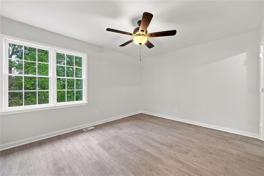 2 bedroom, 3 bathroom, 1,292 sq ft townhouse for sale at 5038 Jenny Drive, Acworth, GA 30101 — photo 7