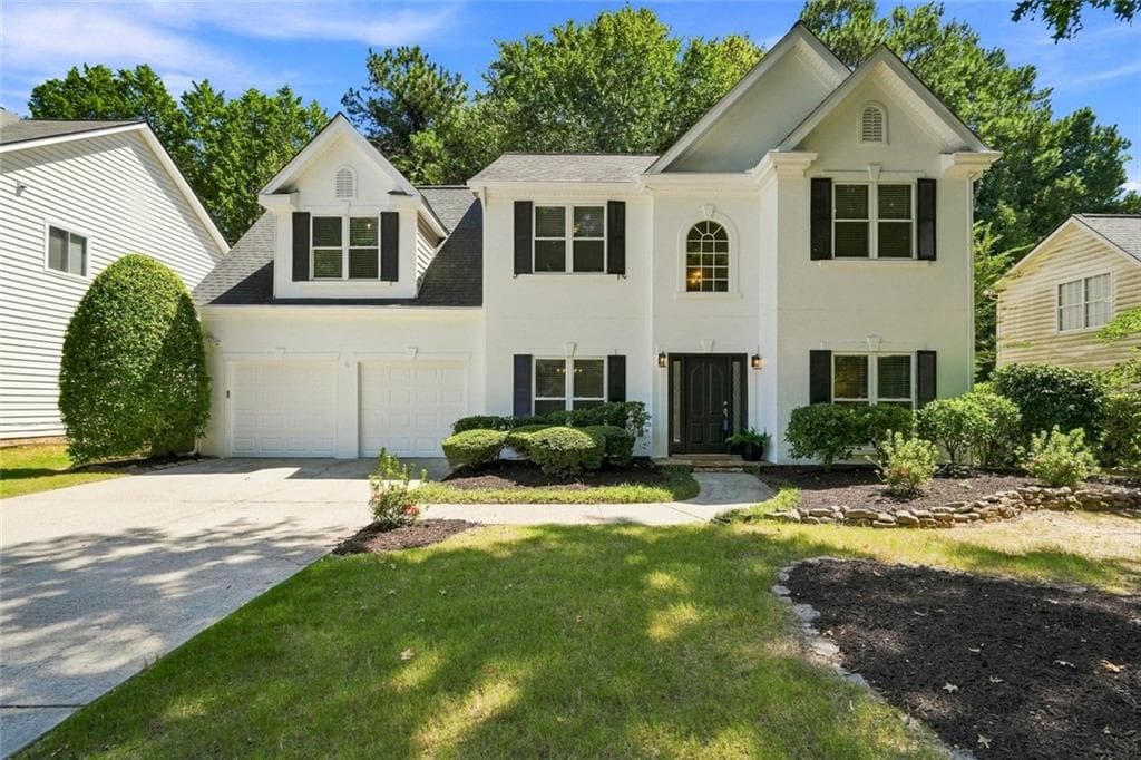4 bedroom, 3 bathroom, 2,414 sq ft single family residence under contract at 10915 Kimball Crest Drive, Alpharetta, GA 30022