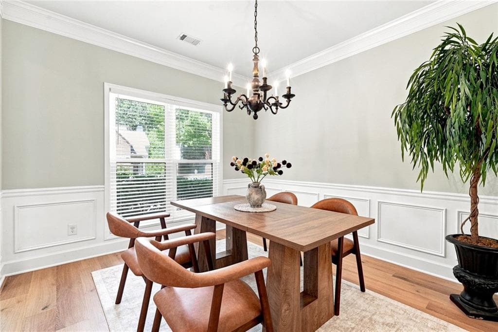 4 bedroom, 3 bathroom, 2,414 sq ft single family residence under contract at 10915 Kimball Crest Drive, Alpharetta, GA 30022 — photo 9
