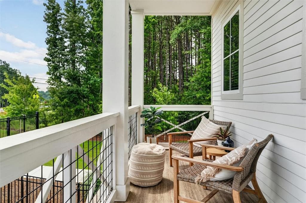 4 bedroom, 4 bathroom, 2,025 sq ft single family residence for sale at 200 Pinecone Place, Alpharetta, GA 30022 — photo 7