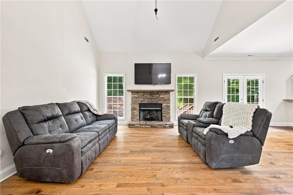 4 bedroom, 2 bathroom, 1,625 sq ft single family residence for sale at 60 Highlander Trail, Rome, GA 30165 — photo 3