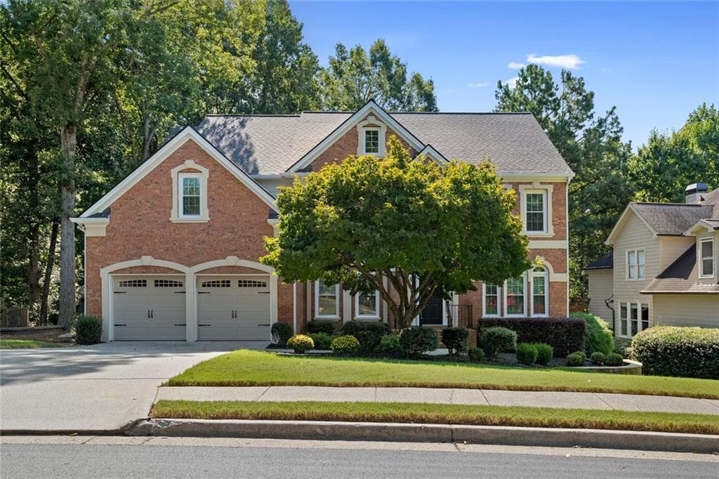 6 bedroom, 4 bathroom, 5,473 sq ft single family residence for sale at 1320 Tahoe Pines Circle, Alpharetta, GA 30005 — photo 2