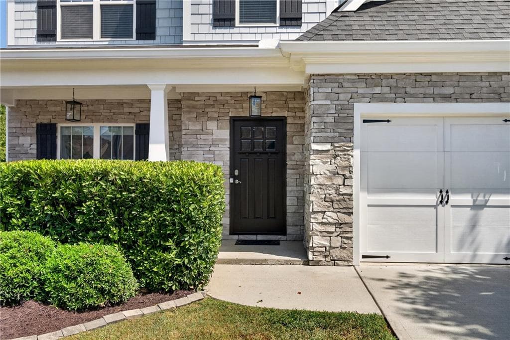 4 bedroom, 4 bathroom, 3,064 sq ft single family residence under contract at 3075 Nichols Street, Smyrna, GA 30080 — photo 3