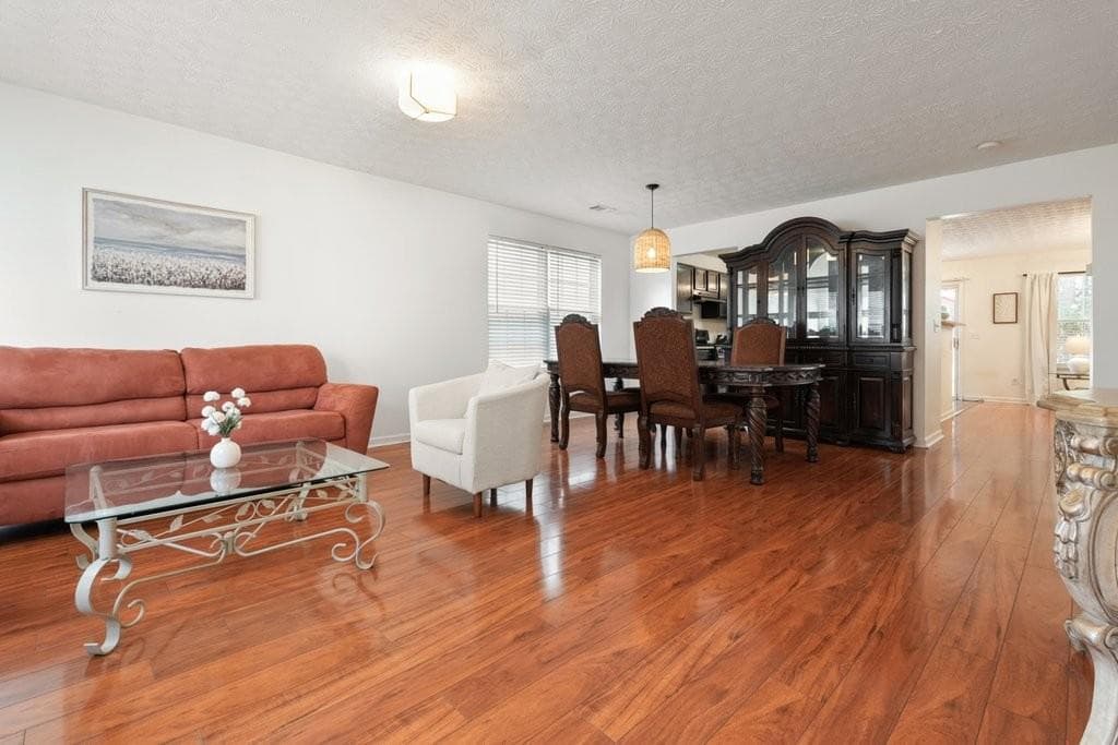 4 bedroom, 3 bathroom, 2,356 sq ft single family residence for sale at 115 Village Trace, Woodstock, GA 30188 — photo 6