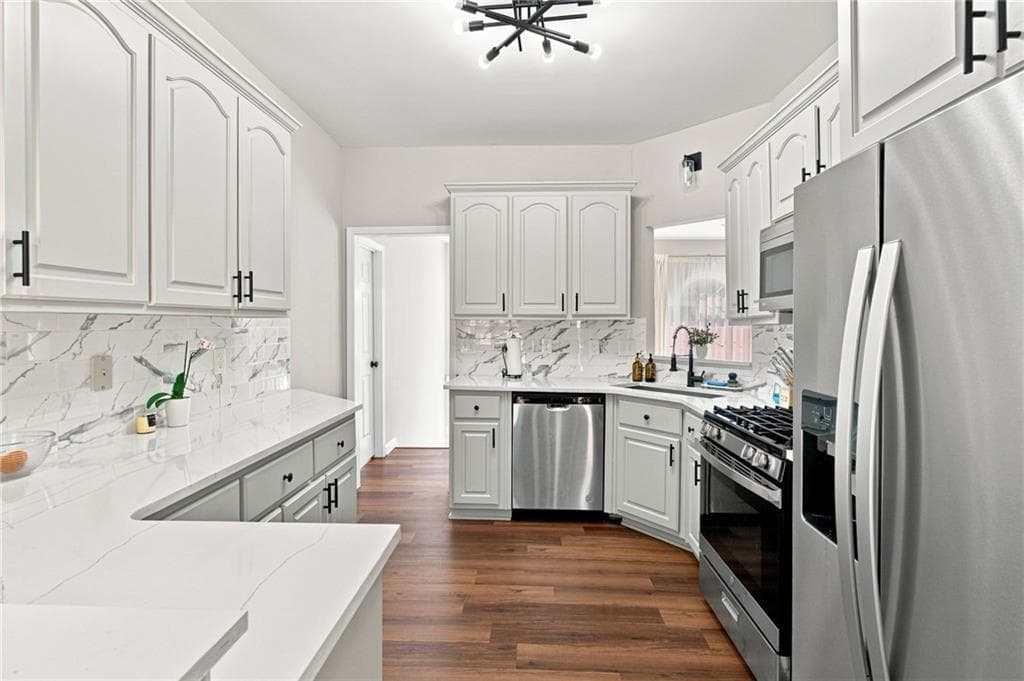 4 bedroom, 3 bathroom, 2,016 sq ft single family residence for sale at 739 Reeves Lake Drive, Marietta, GA 30064 — photo 8