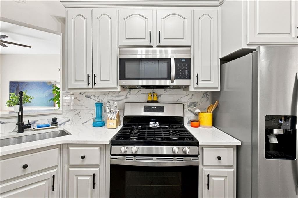 4 bedroom, 3 bathroom, 2,016 sq ft single family residence for sale at 739 Reeves Lake Drive, Marietta, GA 30064 — photo 9