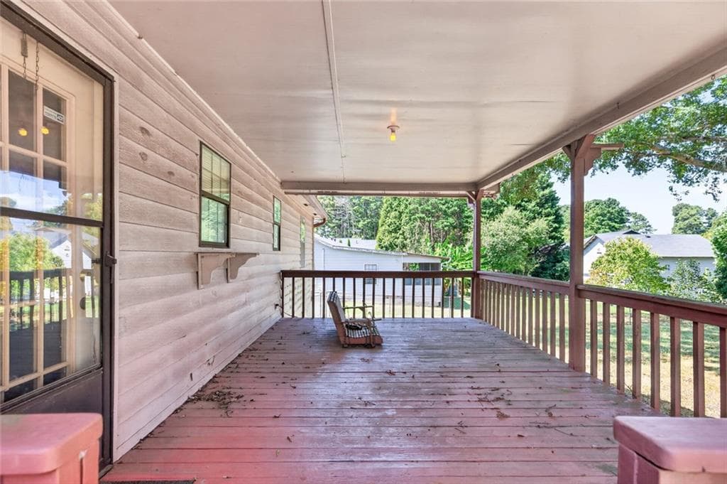 3 bedroom, 1 bathroom, 1,064 sq ft single family residence for sale at 633 Webb Gin House Road, Lawrenceville, GA 30045 — photo 10