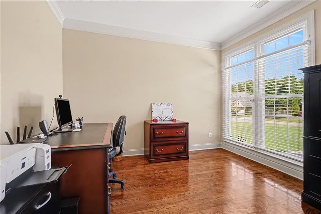 4 bedroom, 4 bathroom, 4,020 sq ft single family residence under contract at 1935 Heritage Green Drive, Marietta, GA 30064 — photo 8