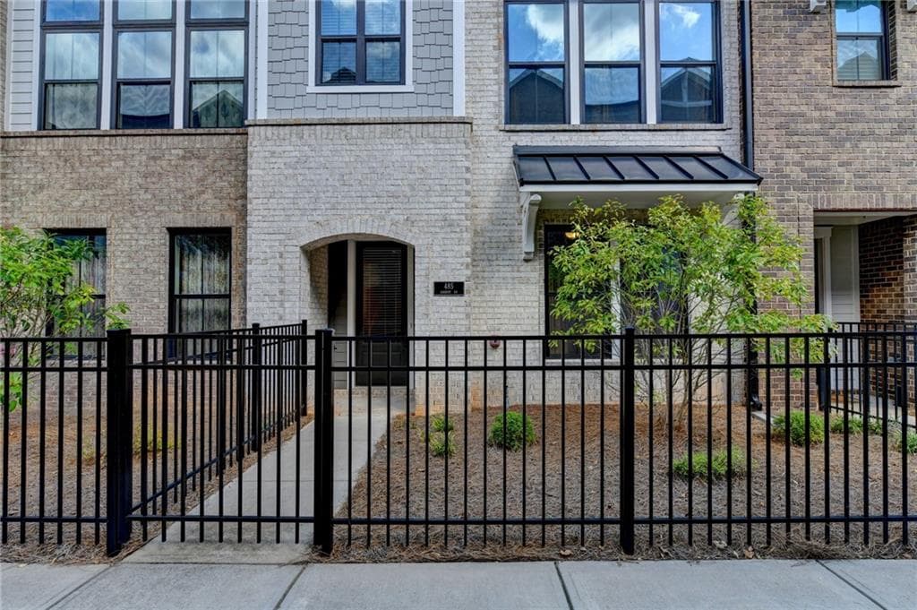 4 bedroom, 4 bathroom, 2,321 sq ft townhouse for sale at 485 Ashbury Drive, Alpharetta, GA 30076 — photo 6