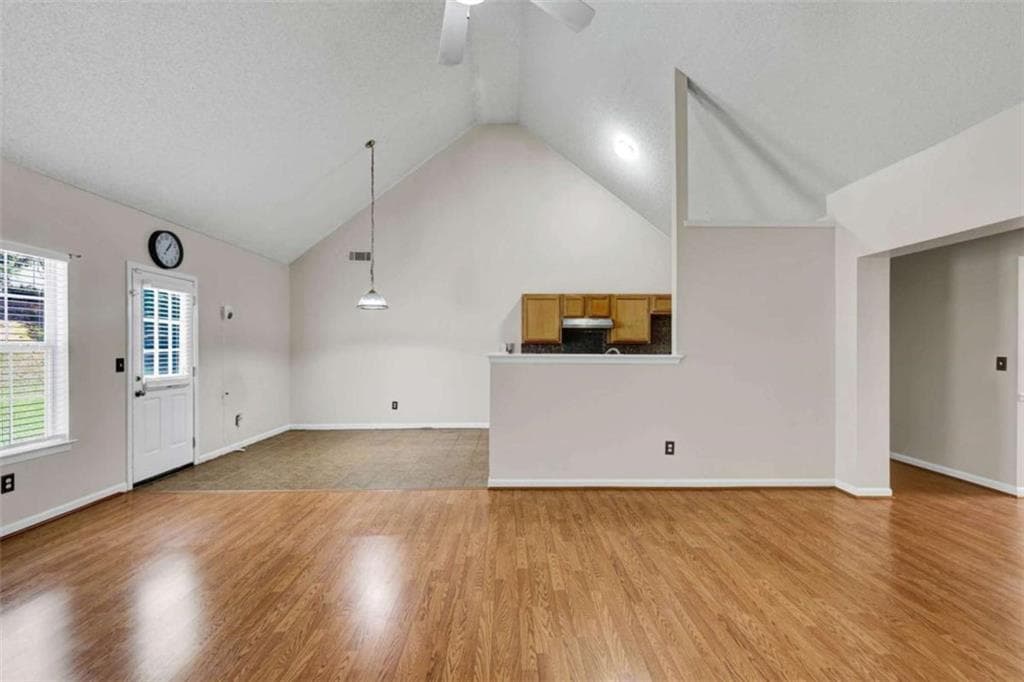 4 bedroom, 3 bathroom, 2,362 sq ft single family residence for sale at 6827 Hill Creek Cove, Lithonia, GA 30058 — photo 10