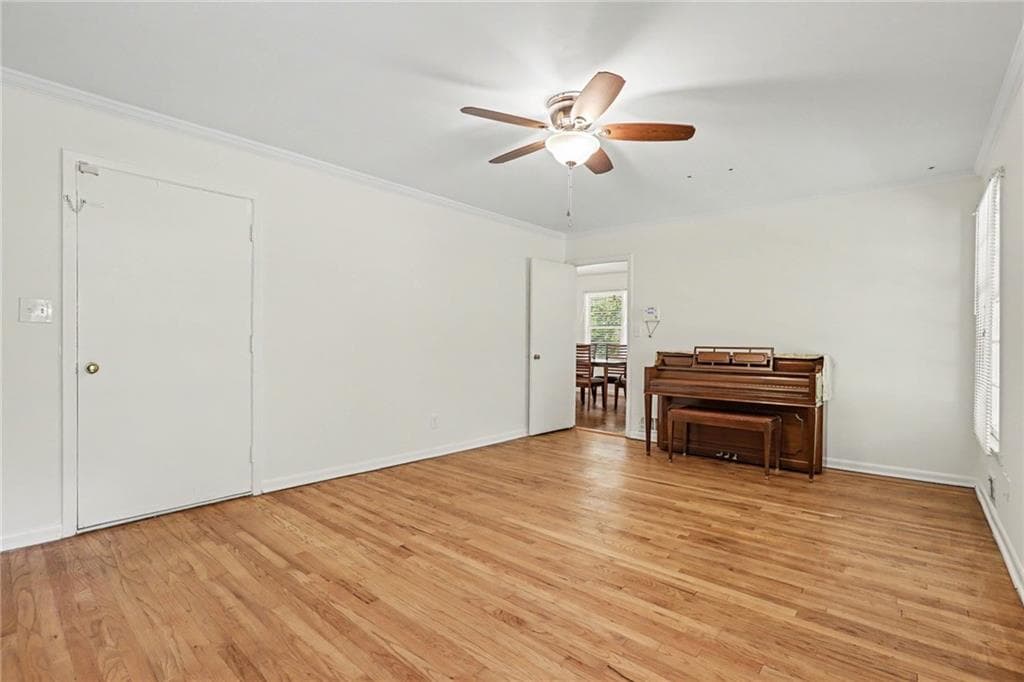 4 bedroom, 2 bathroom, 1,649 sq ft single family residence for sale at 2213 Doris Drive, Decatur, GA 30034 — photo 5