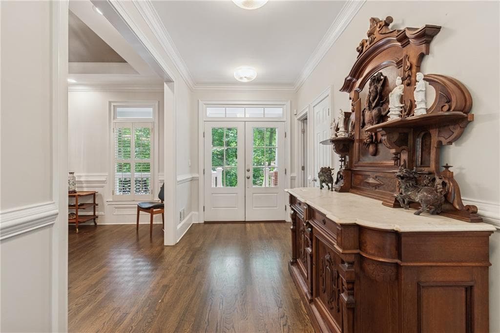 4 bedroom, 5 bathroom, 5,025 sq ft single family residence for sale at 1240 Beech Haven Road, Atlanta, GA 30324 — photo 6