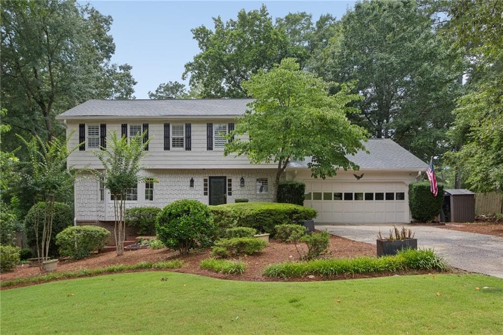 4 bedroom, 4 bathroom, 3,262 sq ft single family residence for sale at 3825 Creekview Drive, Marietta, GA 30068