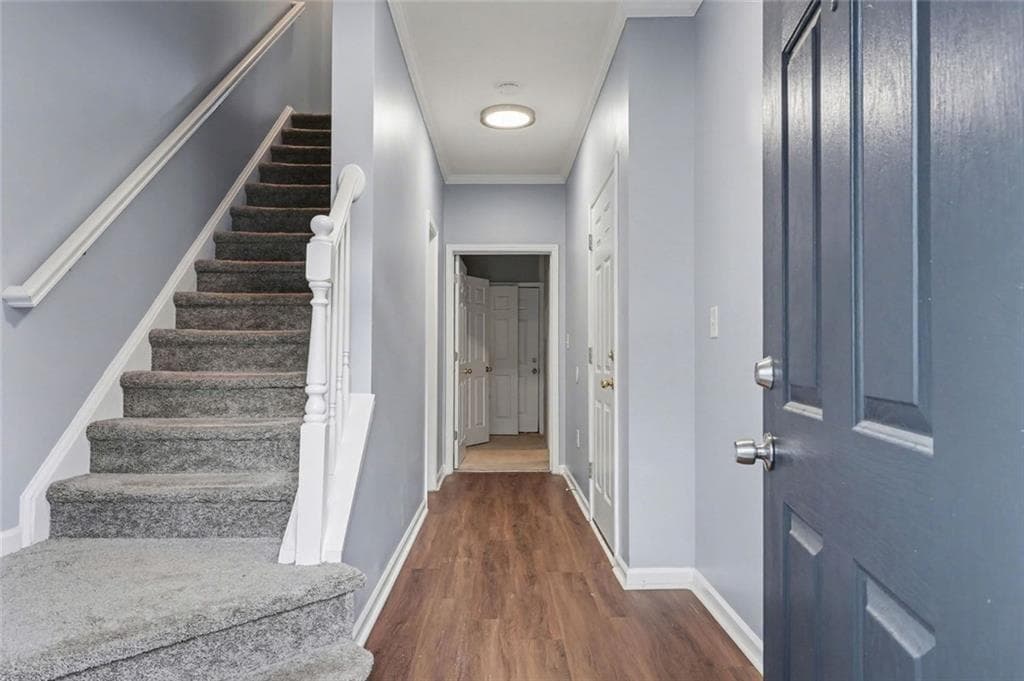 3 bedroom, 4 bathroom, 2,112 sq ft townhouse for sale at 2402 Beaver Falls, Norcross, GA 30071 — photo 6