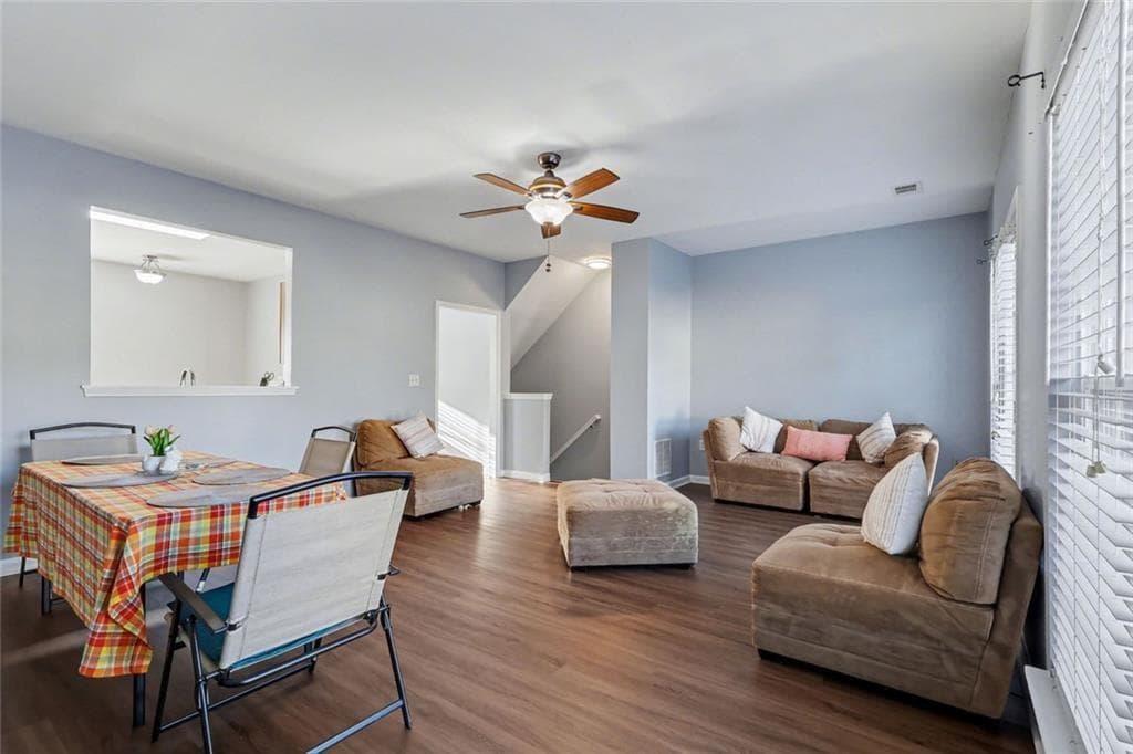 3 bedroom, 4 bathroom, 2,112 sq ft townhouse for sale at 2402 Beaver Falls, Norcross, GA 30071 — photo 9